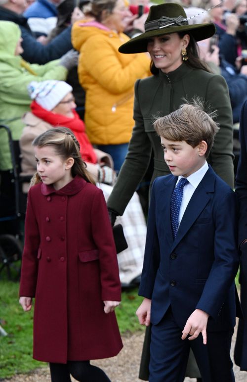 George y Charlotte de Gales en la misa de Navidad de 2022