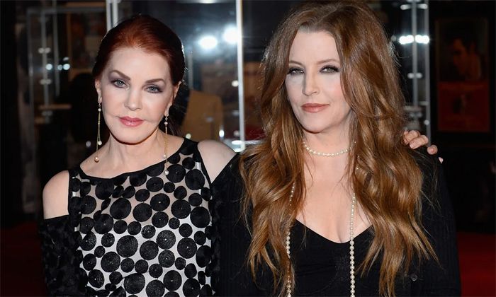 Lisa Marie con su madre Priscilla Presley