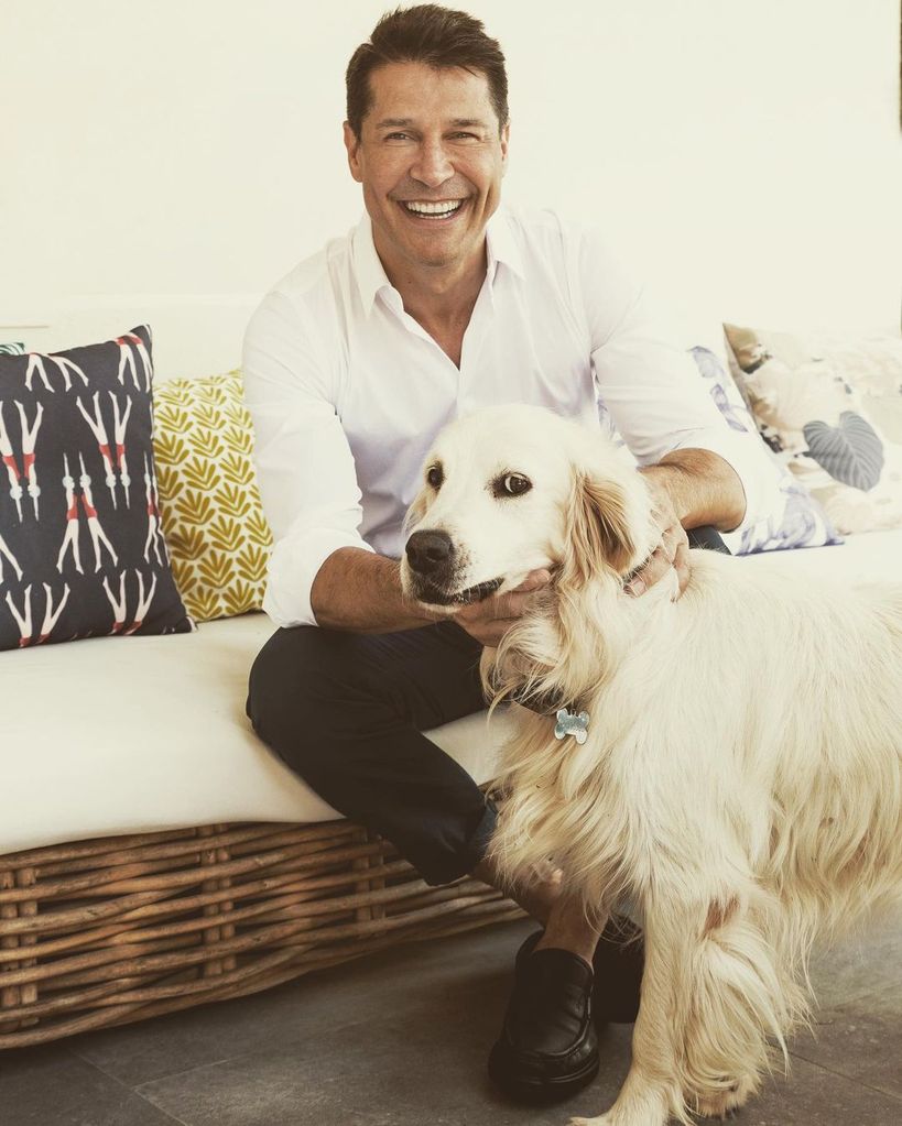 Jaime Cantizano con su perrita Duna