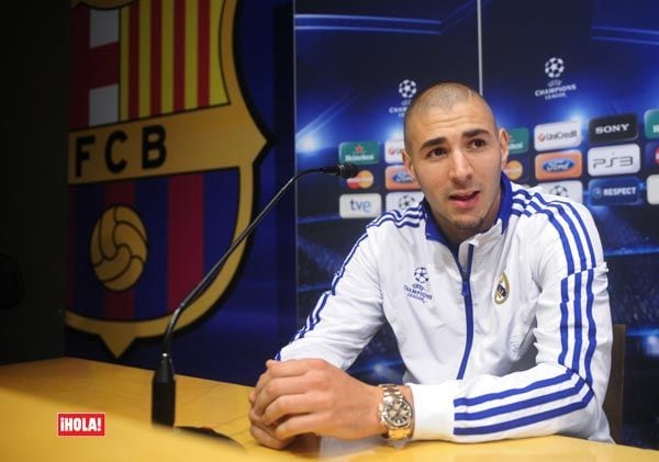 Karim Benzema está prestando declaración en Francia por su vinculación con el caso de presunto chantaje a su compañero de selección Mathieu Valbuena
