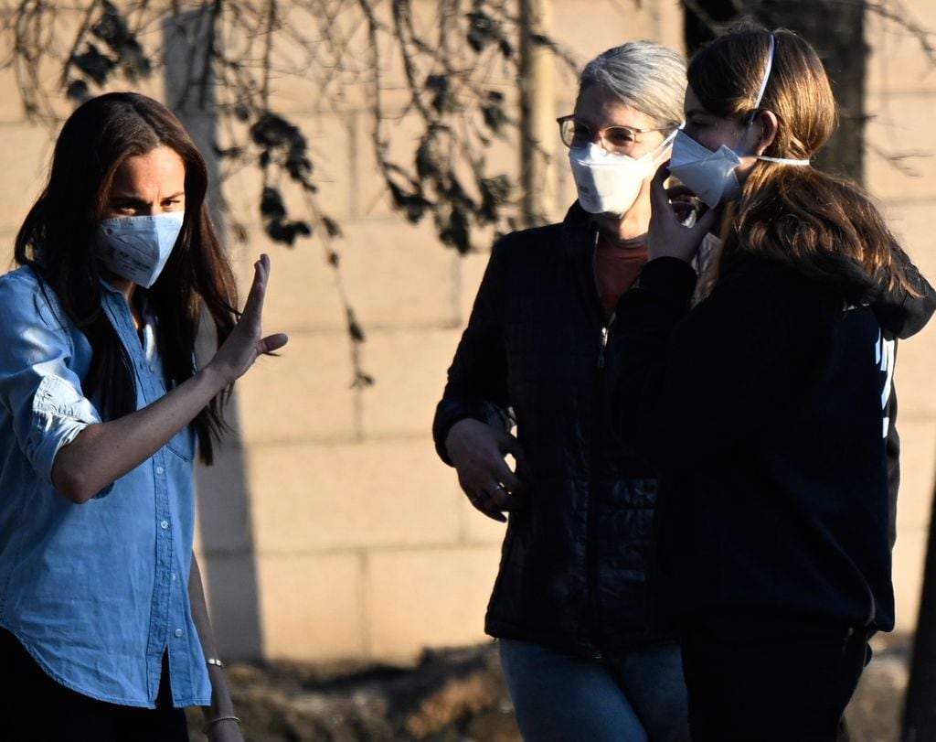 Meghan y Harry se convirtieron en voluntarios de una ONG que ha estado sirviendo comidas a los afectados por los incendios en Pasadena