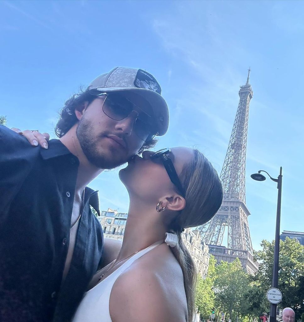Por primera vez, Mía y Tarik visitaron París juntos