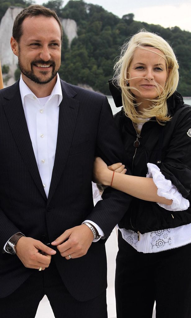 Mette-Marit de Noruega y el príncipe Haakon HOLA4099