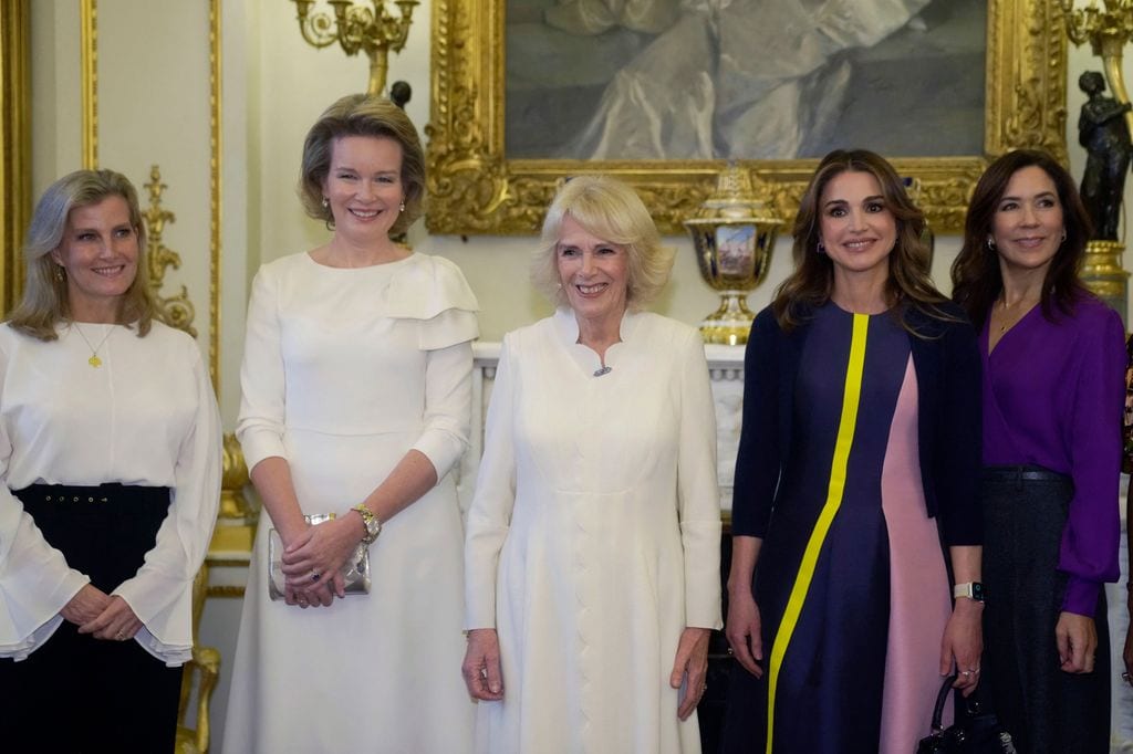 Matilde de Bélgica, la reina Camilla, Mary de Dinamarca, Rania de Jordabnia y Sophie de Edimburgo 