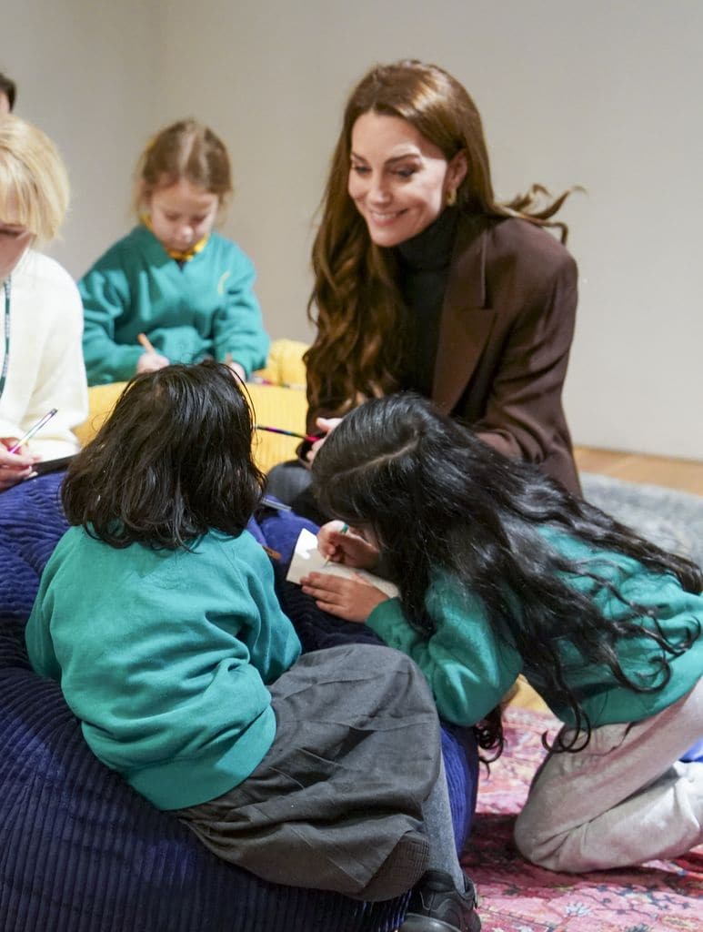 Kate Middleton  en una excursión con niños al el National Portrait Gallery