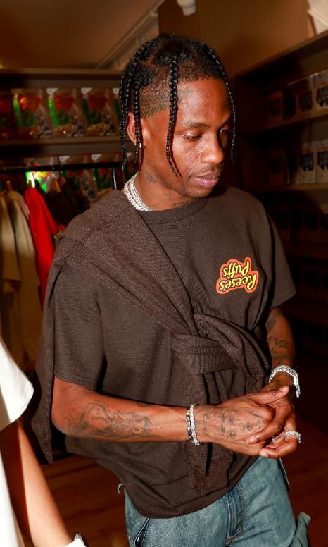 travis scott tatuajes7