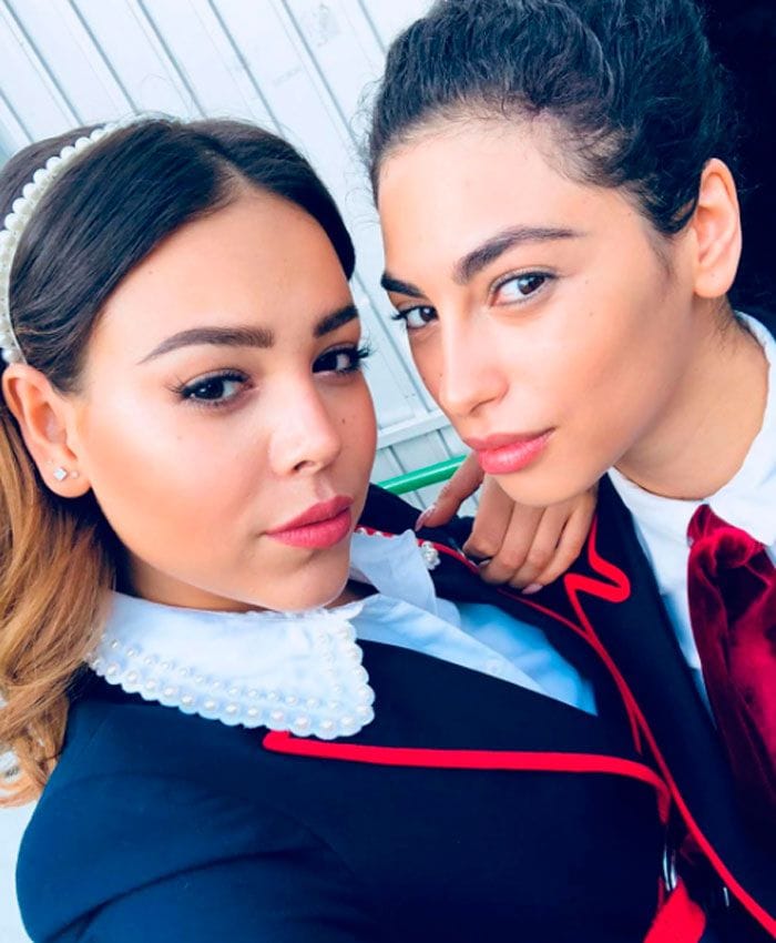 Danna Paola y Mina El Hammani en 'Élite'