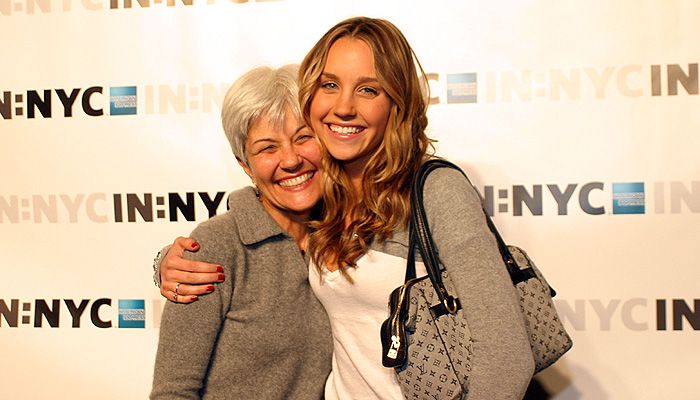 Amanda Bynes con su madre 