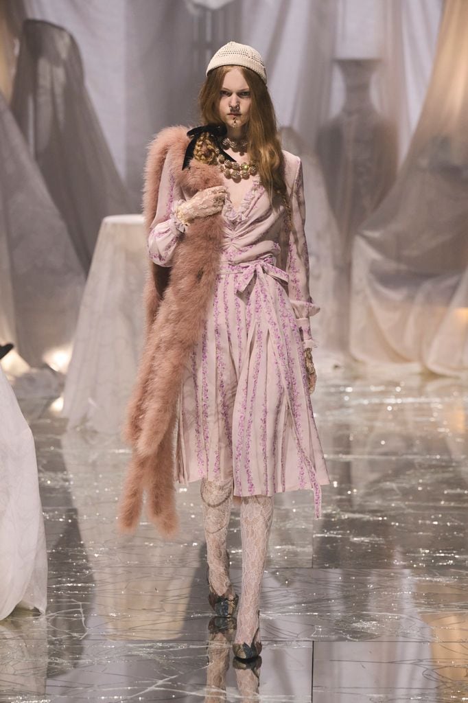 Paris Fashion Week: Valentino Primavera/Verano 2025