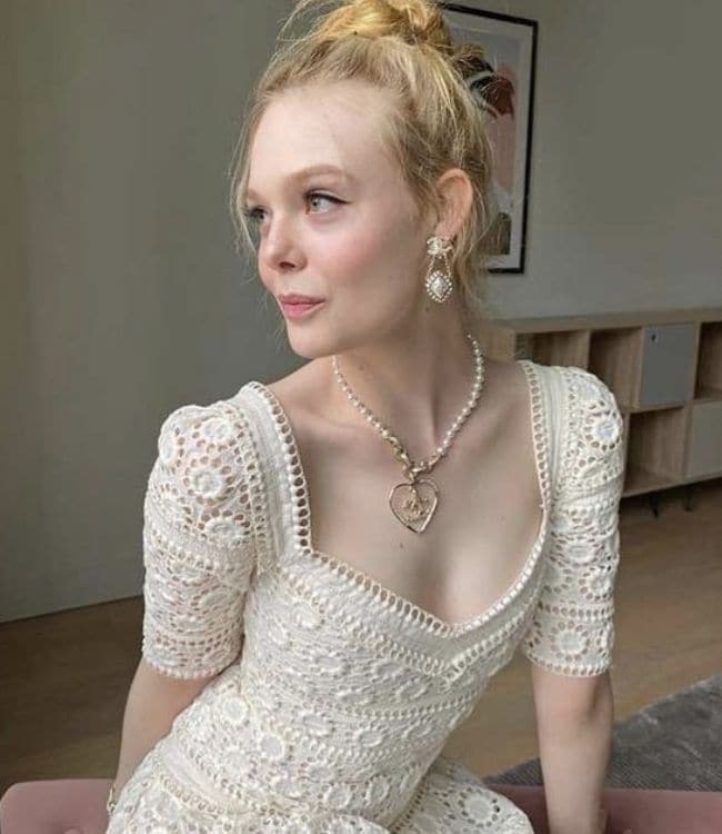 coquette aesthetic tendencia moda elle fanning