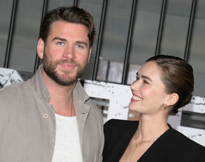 Liam Hemsworth y su novia, Gabriella Brooks