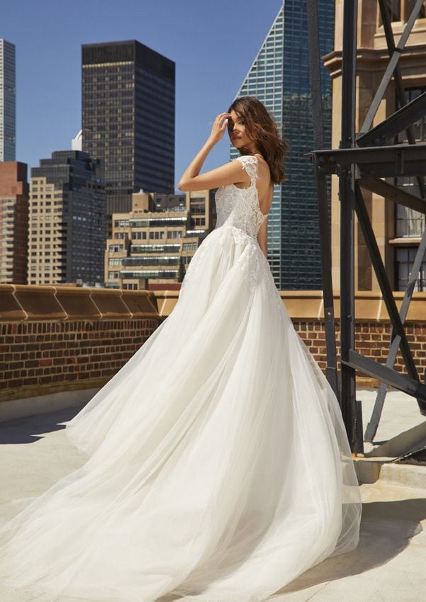 pronovias00920220719