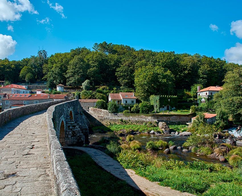 ponte maceira  a coruna pueblos