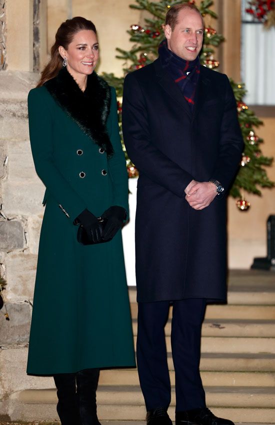 Kate Middleton con abrigo verde con pelo