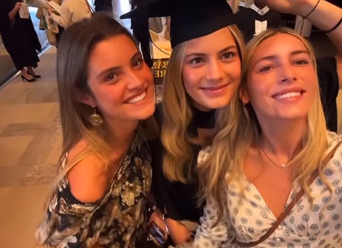 Martina, hija de Luis Figo y Helene Svedin, se gradúa