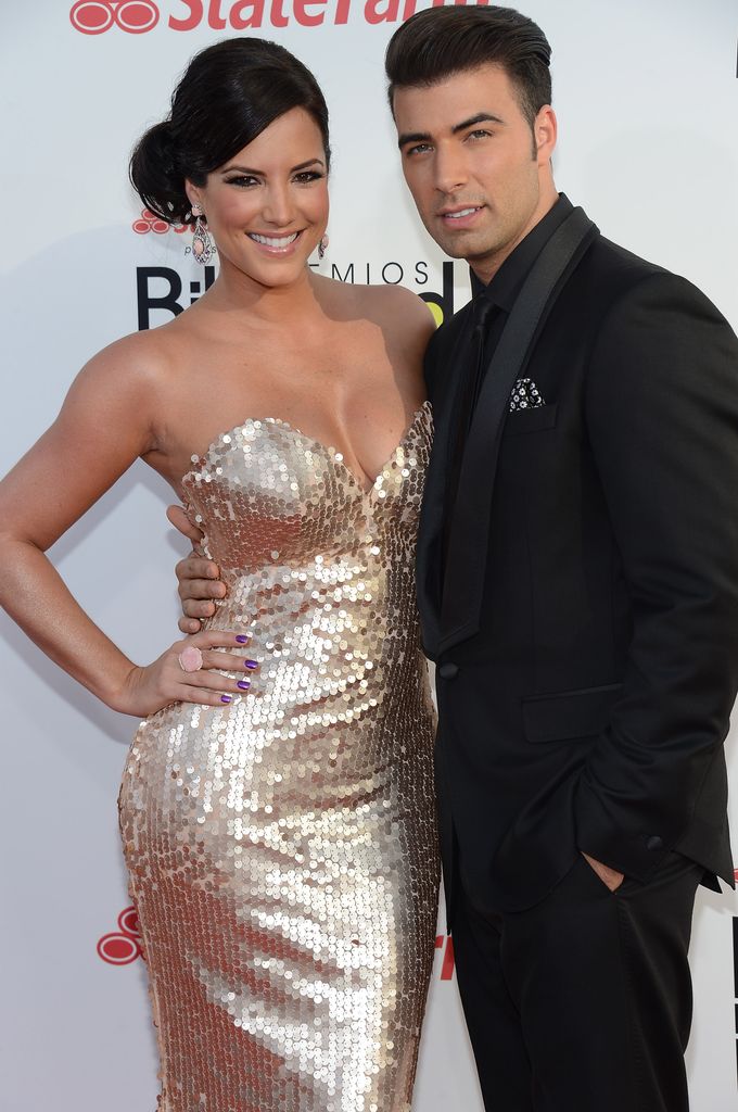 LOS ANGELES, CA - OCTOBER 18:  Gaby Espino (L) and Jencarlos Canela arrive at the 2012 Billboard Mexican Music Awards Presented by State Farm at The Shrine Auditorium on October 18, 2012 in Los Angeles, California.  (Photo by Michael Buckner/Getty Images)