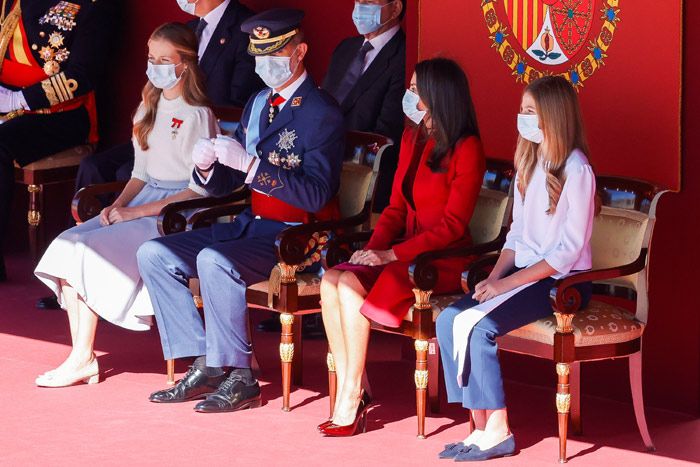 Reyes de España con sus hijas