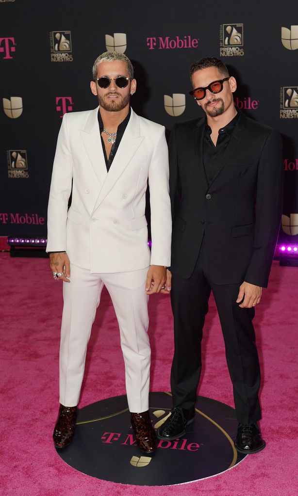 mau y ricky premio lo nuestro