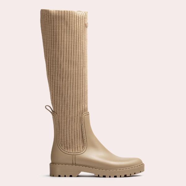 bota beige