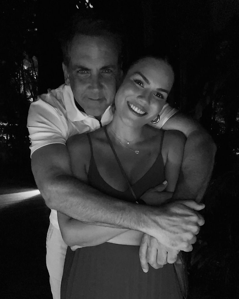 Carlos Ponce y Karina Banda