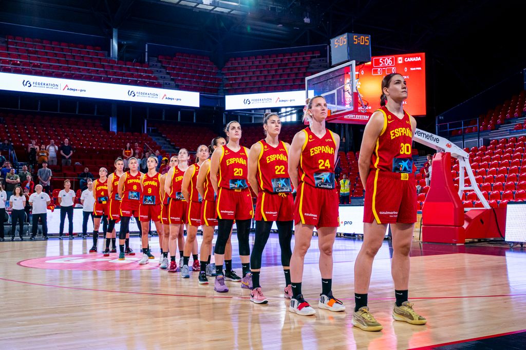 La selección española de baloncesto en el torneo Charleroi (Bélgica)