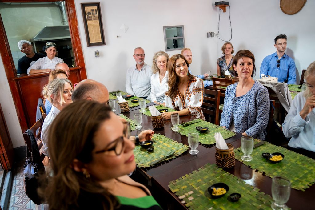 Mary de Dinarmca, en un restaurante de Manaus (Brasil) el pasado octubre durante su viaje al país latinoamericano