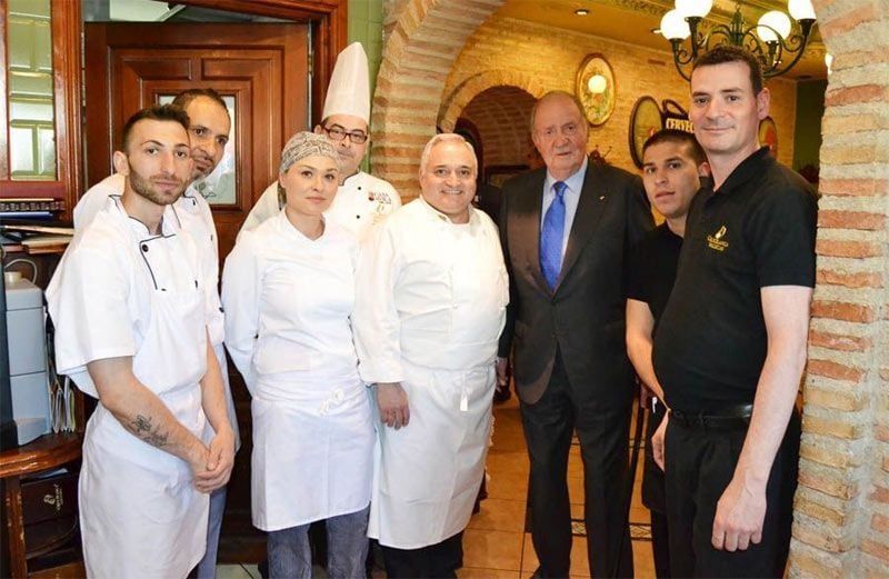 Rey Juan Carlos en la Cruz Blanca de Vallecas