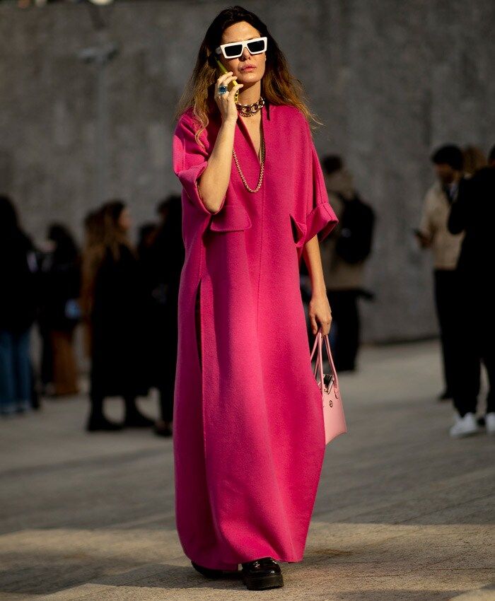 vestido largo fucsia a