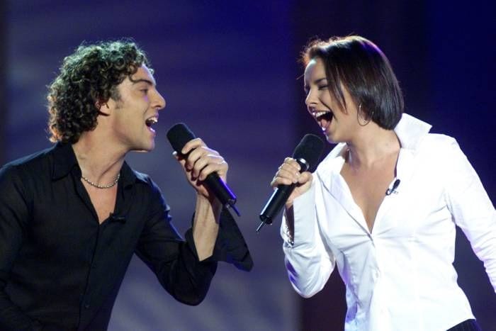 'Escondidos' de Chenoa y David Bisbal