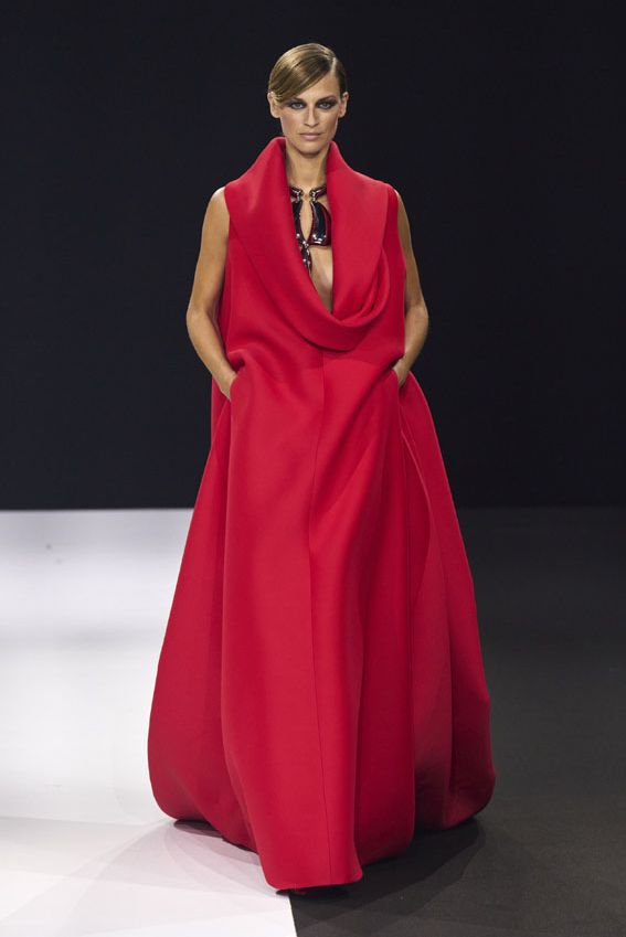 nieves alvarez desfile 007a