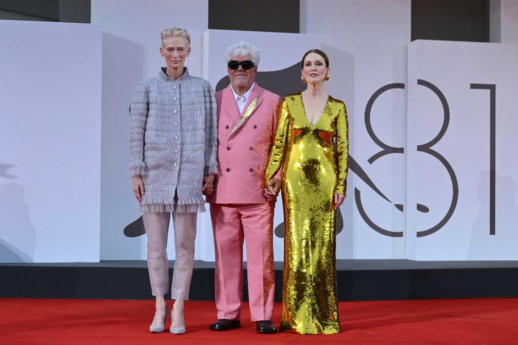 Tilda Swinton, Pedro Almodovar y Julianne Moore 