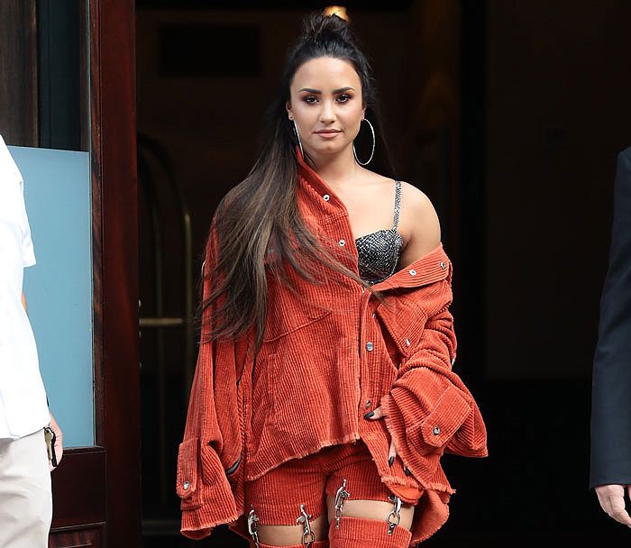 Demi Lovato vuelve a las redes sociales tres meses después de su ingreso hospitalario