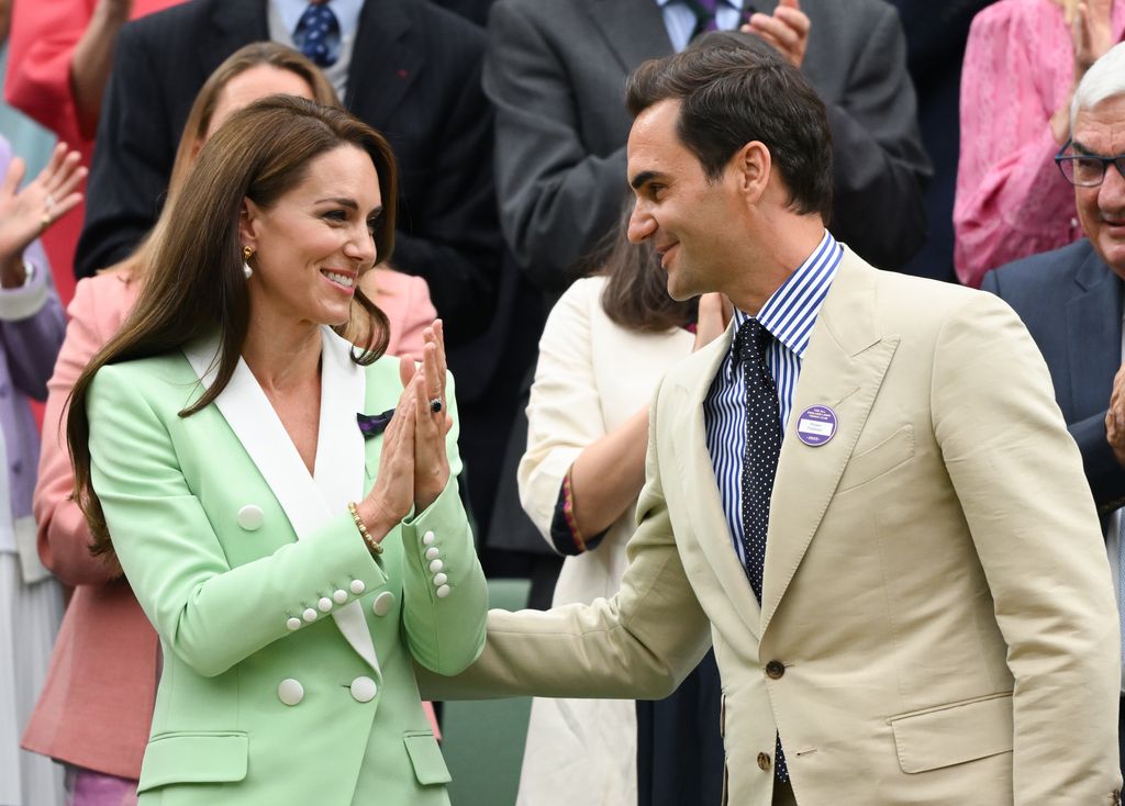 La princesa de Gales, patrona del 'All England Club', con el tenista Roger Federer en Wimbledon 2023
