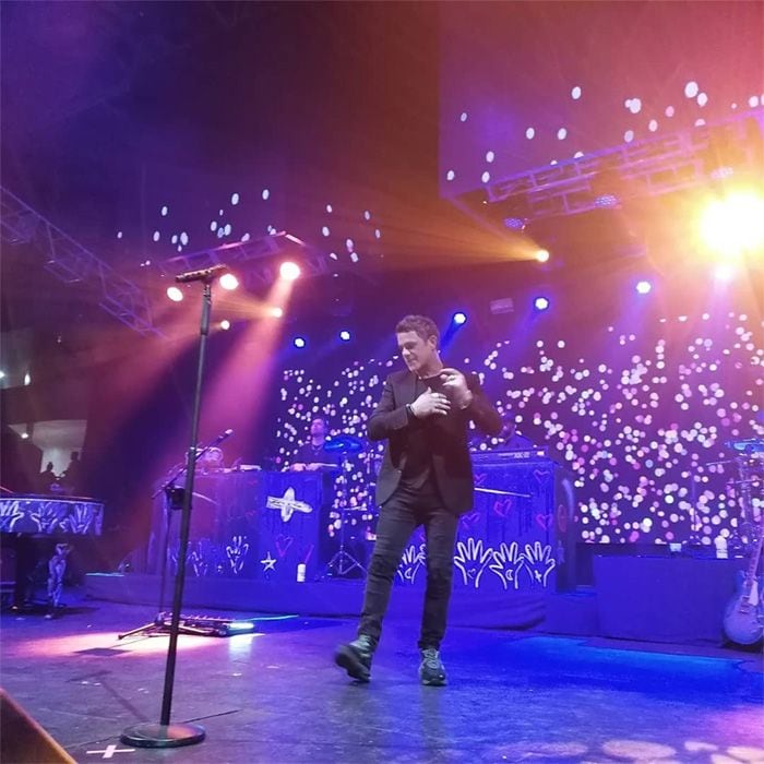 Rachel Valdés, fan número uno de Alejandro Sanz en su concierto en Paraguay