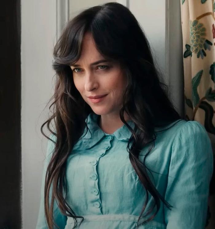 Dakota Johnson interpreta a una joven de 27 años que empieza a perder la esperanza en el futuro