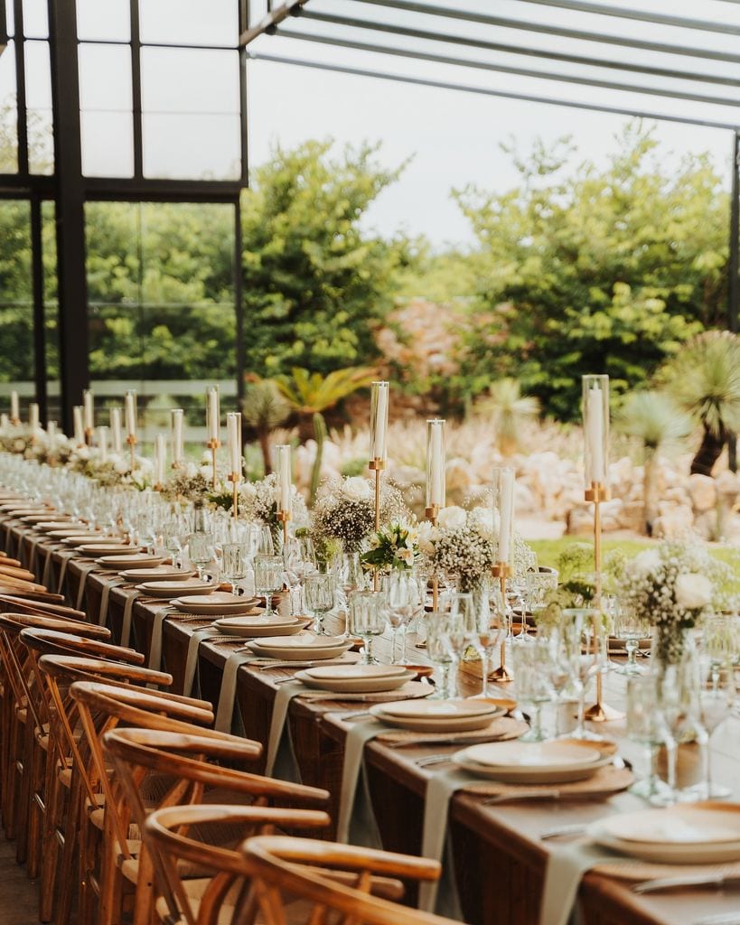 Decoración de bodas con candelabros modernos