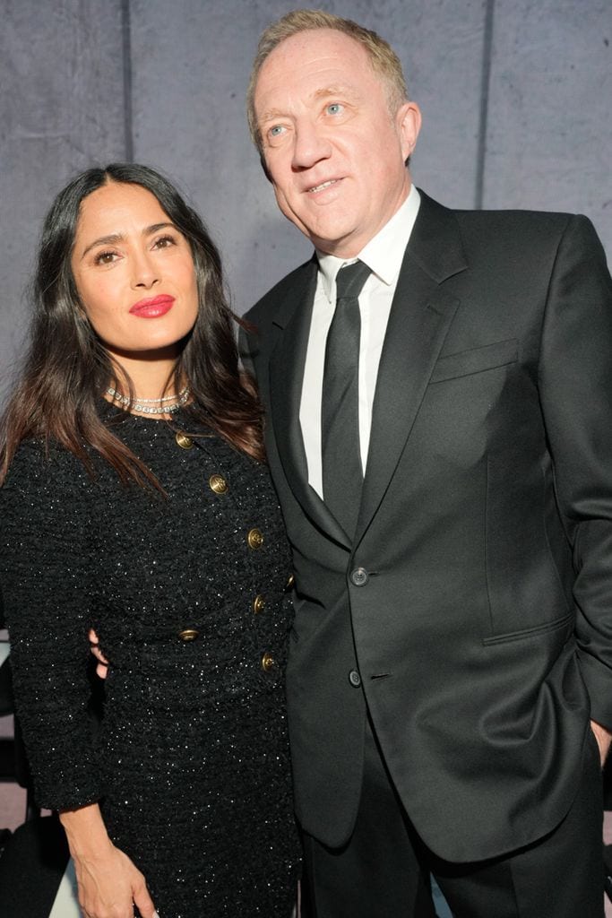 Salma Hayek, la mejor vestida en Fashion Week con su marido François-Henri Pinault