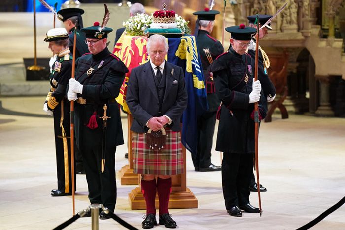 La presencia de la princesa Ana en la vigilia de los príncipes marca un antes y un después