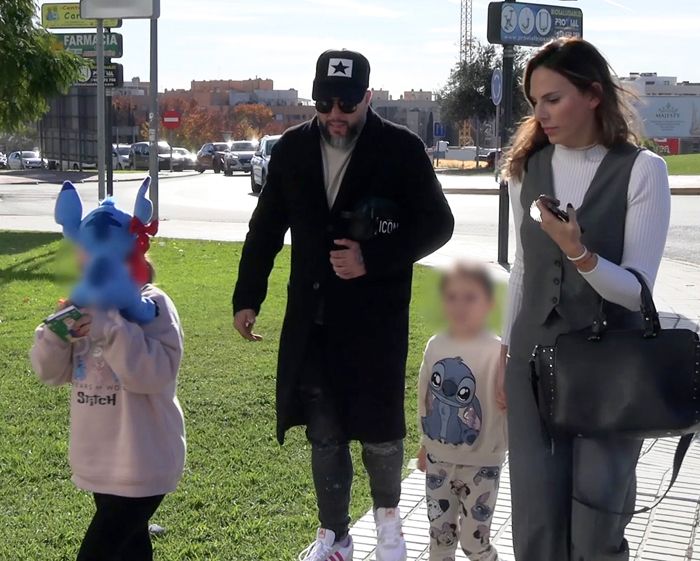 Kiko Rivera con Irene Rosales y sus dos hijas