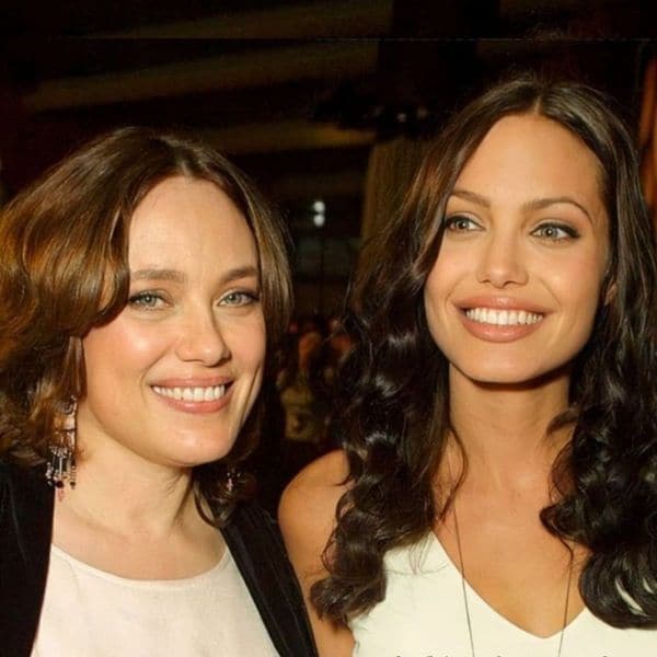 angelina jolie y su madre a