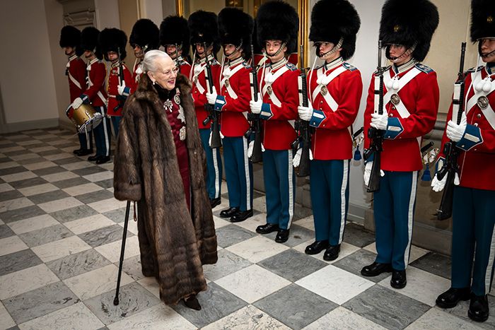 Margarita de Dinamarca llegando a su última recepción