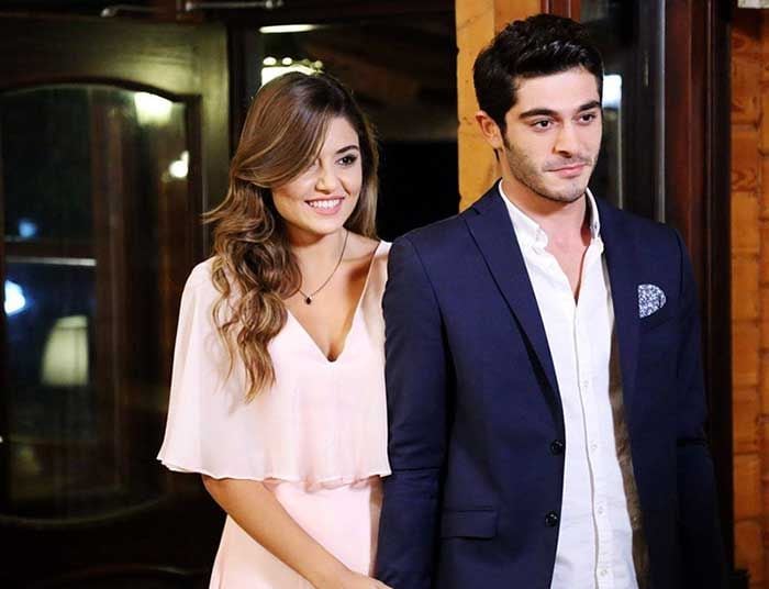 Hande Erçel y Burak Deniz 