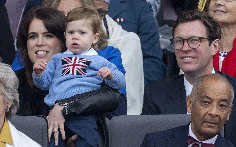 Princesa Eugenia con su marido e hijo