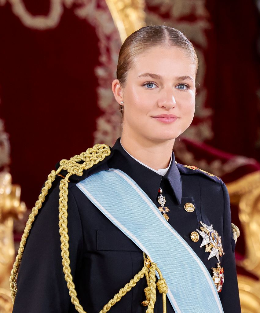 La princesa Leonor en la recepción en el Palacio Real con motivo del Día de la Hispanidad 2024