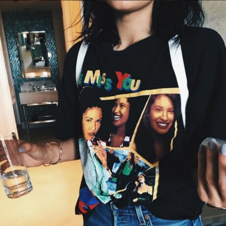 kylie jenner camiseta selena quintanilla