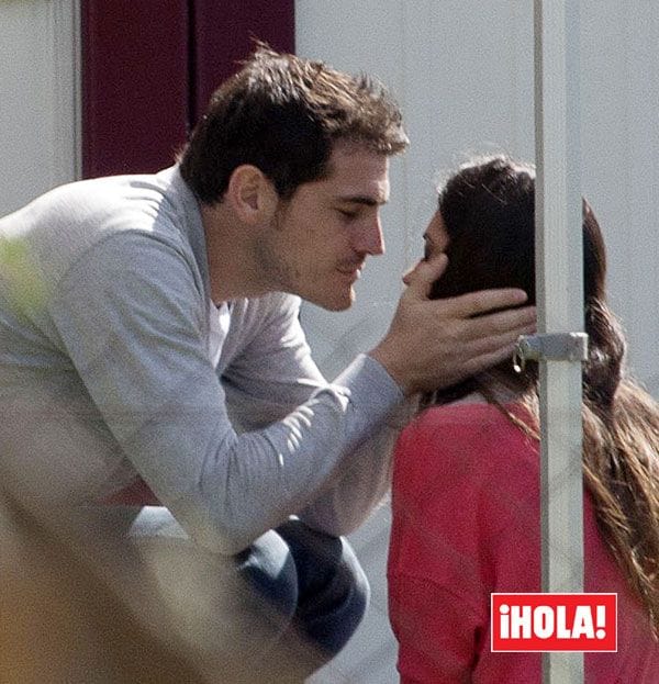 La reciente boda en secreto de Iker Casillas y Sara Carbonero, íntima, sólo con dos testigos y su hijo como invitados, es algo que nos trae a la memoria el enlace de Cristina Pedroche y David Muñoz
