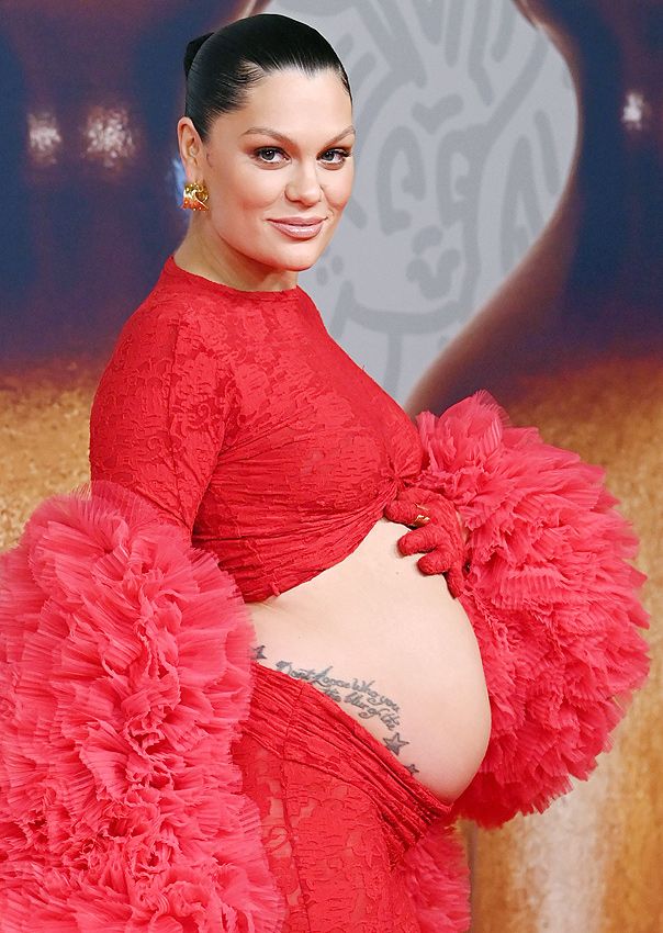 Jessie J da a luz a su primer hijo