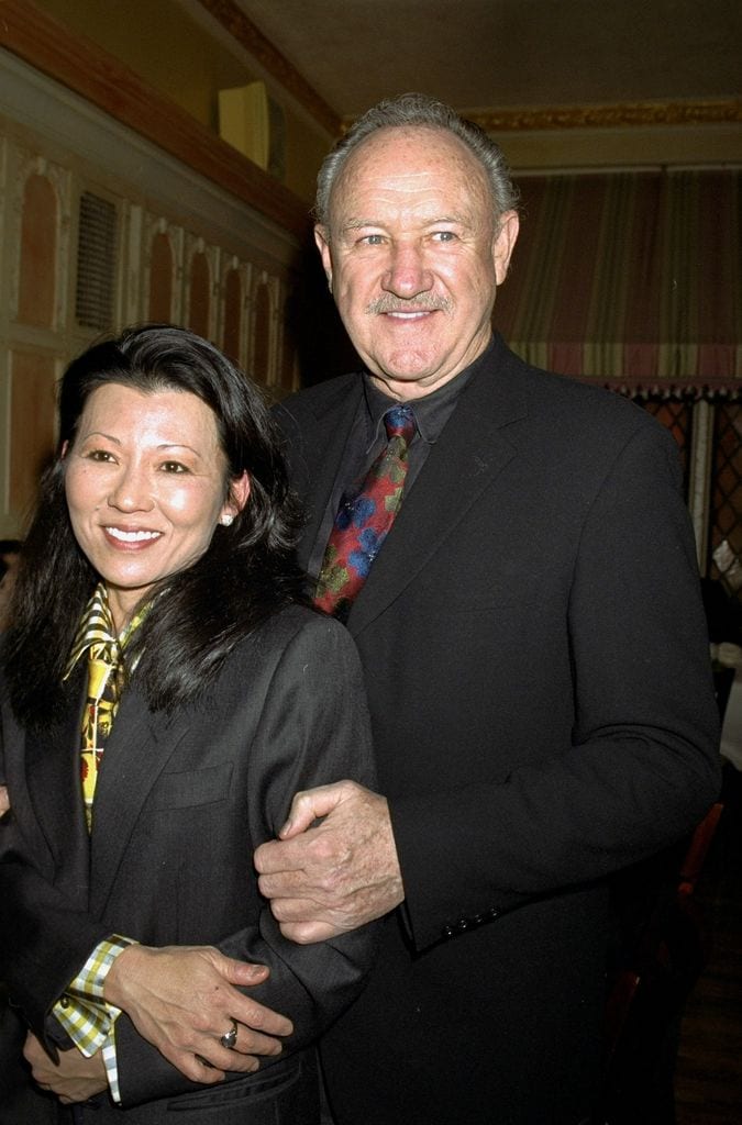 El misterio sobre la causa de muerte de Gene Hackman y su esposa, Betsy Arakawa, sigue siendo una constante en la investigación