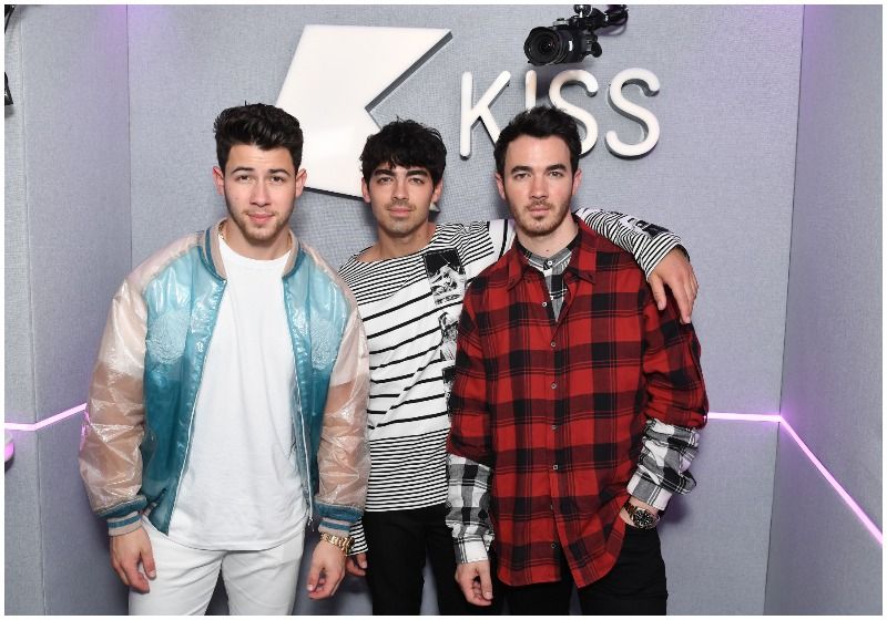 Curiosidades Jonas Brothers carrera 10