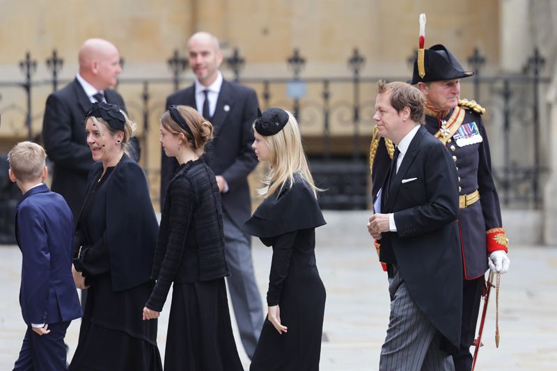 Los hijos de Camilla con los nietos de la reina Camilla